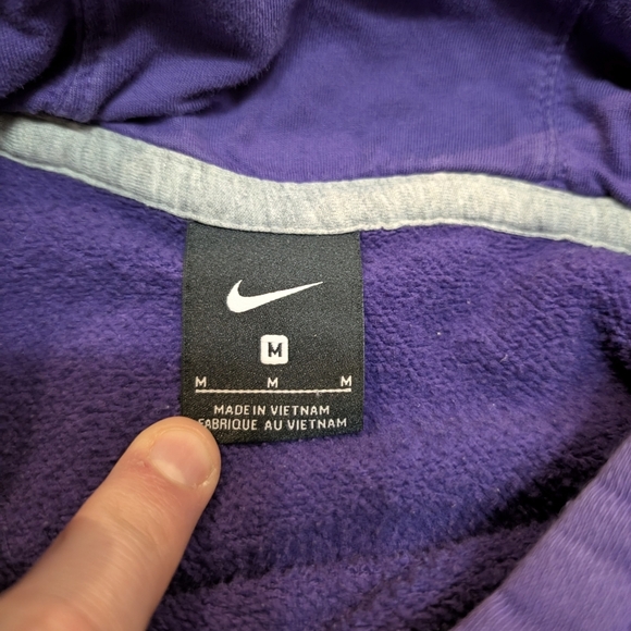 Nike Portland Tennis Hoodie Mens M Purple Fading 2017 WCC Champs - Picture 4 of 8
